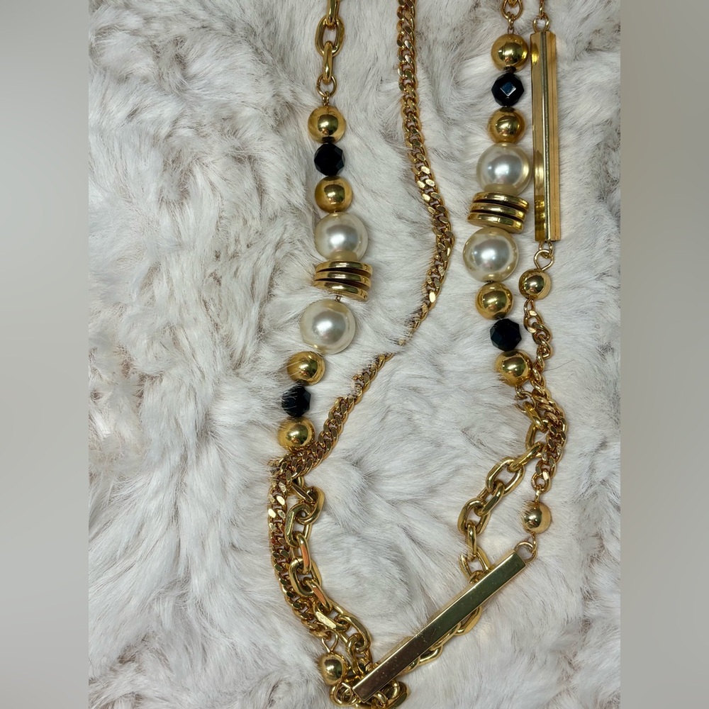 Hervé Bernard Vintage Gold-tone and Pearl Necklace - Picture 12 of 13